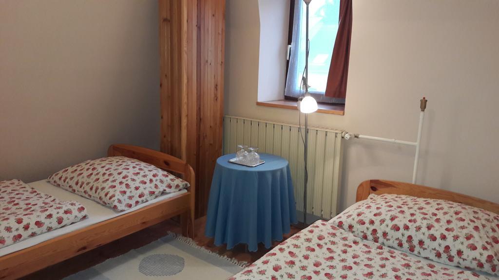 Vecsey Apartman Eger Exterior photo